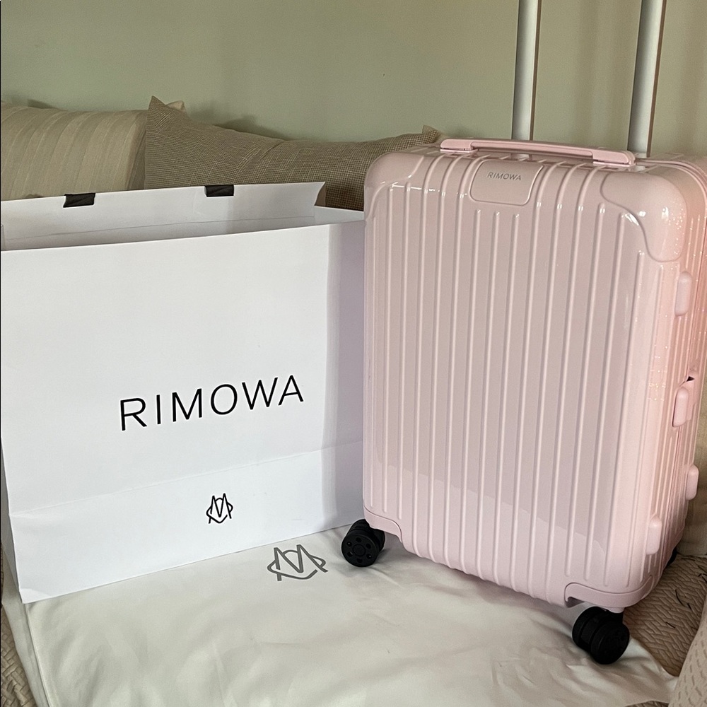 RIMOWA Ballerina Pink Carry-On - Picture 5 of 17